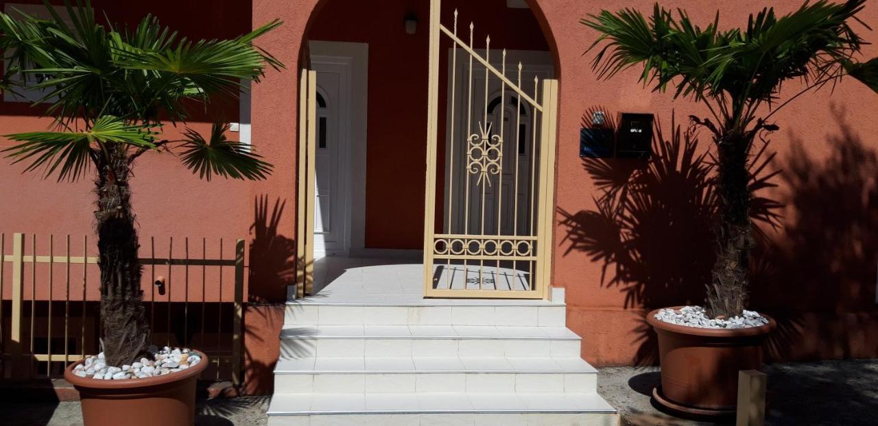Apartments Danilo Kazanegra سفيتي ستيفان المظهر الخارجي الصورة